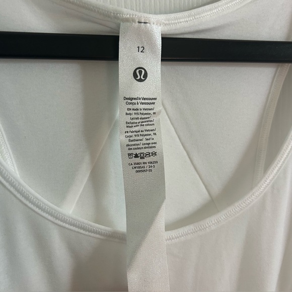 🍋NWT Lululemon Essential Tank *Pleated- White/ Size 12 - Picture 5 of 7